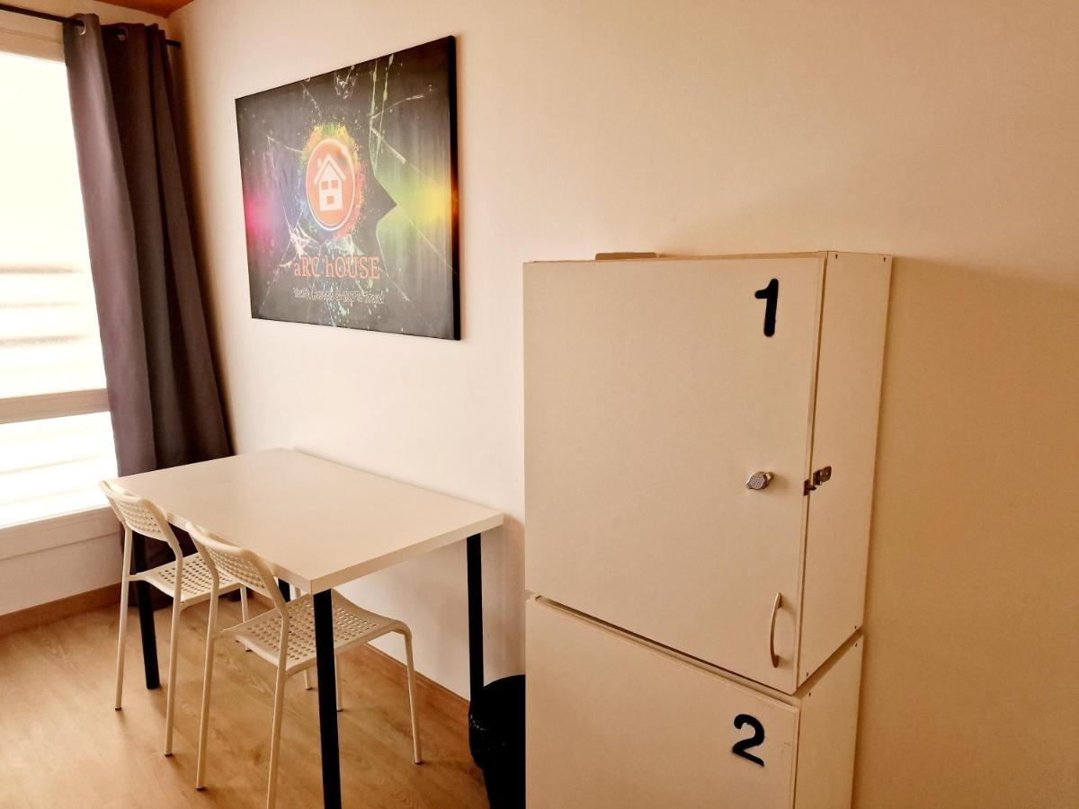 Twin Room,1356397901:JPEG
